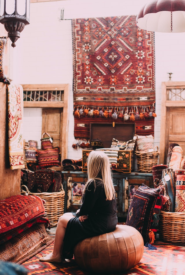 Popular accessories and textiles for achieving the country western look